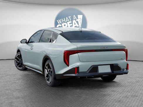 New 2025 Kia K4 EX w/ GT-Line Sunroof Package FWD image 4
