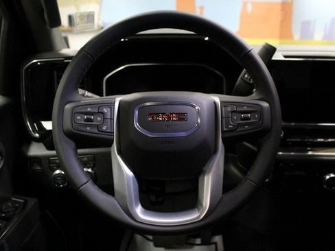 New 2026 GMC Sierra 1500 Elevation image 19