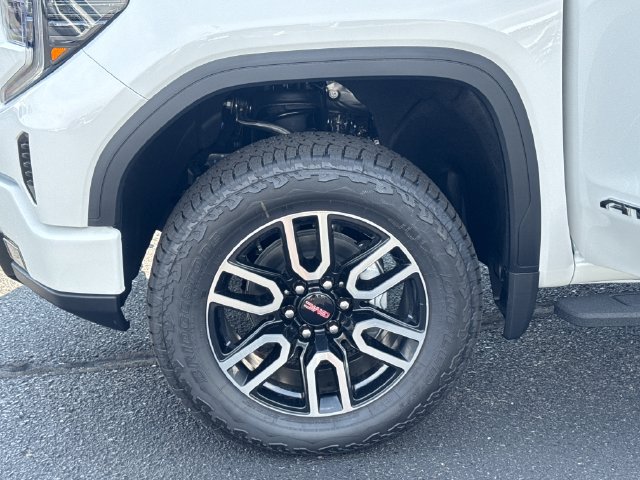 New 2026 GMC Sierra 1500 AT4 w/ AT4 Premium Package AWD/4WD image 27