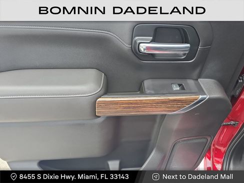 Used 2019 Chevrolet Silverado 1500 High Country image 12