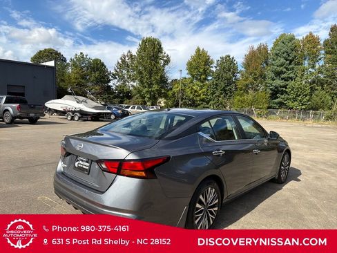 New 2025 Nissan Altima 2.5 SV w/ SV Premium Package image 7