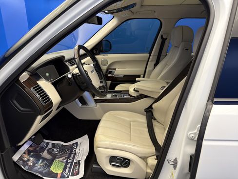 Used 2014 Land Rover Range Rover HSE AWD/4WD image 13
