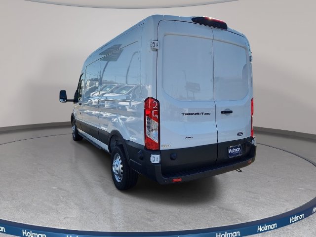 New 2026 Ford Transit 250 148 Medium Roof Extended AWD w/ Load Area Protection Package image 5