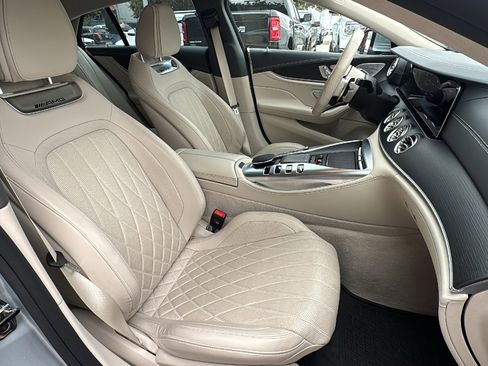 Used 2024 Mercedes-Benz AMG GT 43 image 32