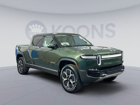 Used 2022 Rivian R1T Adventure image 10