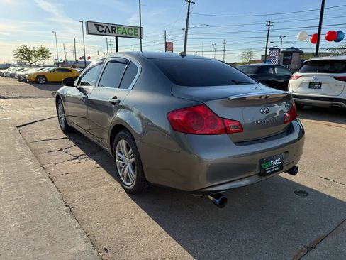 Used 2011 INFINITI G37 x Sedan w/ Premium Pkg image 9