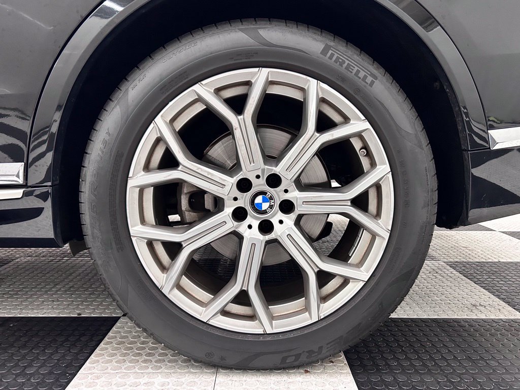 Used 2026 BMW X7 xDrive40i AWD/4WD image 8