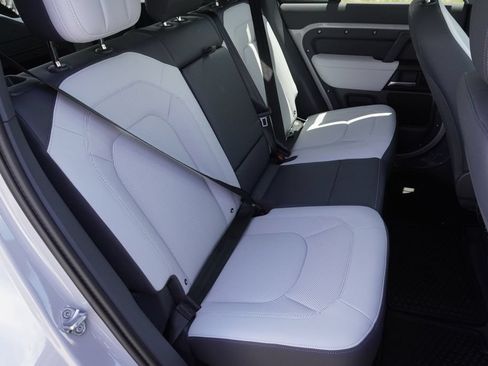 New 2026 Land Rover Defender 110 X AWD/4WD image 27