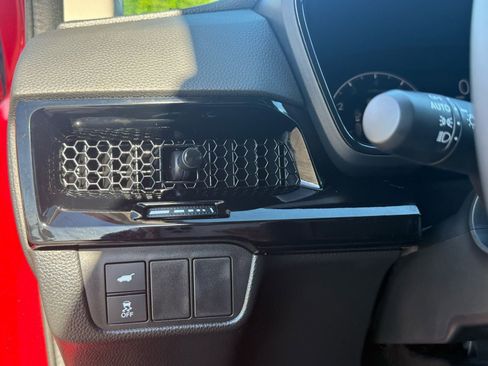 Used 2024 Honda CR-V EX-L image 16