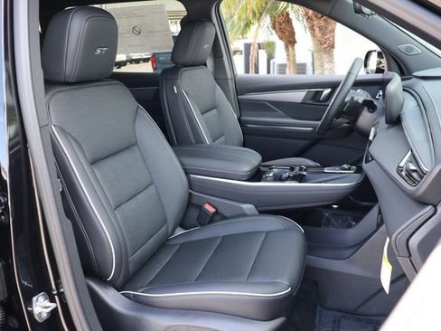 New 2026 Buick Enclave Sport Touring w/ Power Package FWD image 22