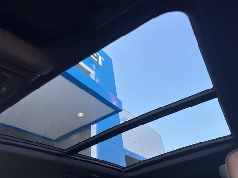 New 2026 Chevrolet Tahoe High Country image 32