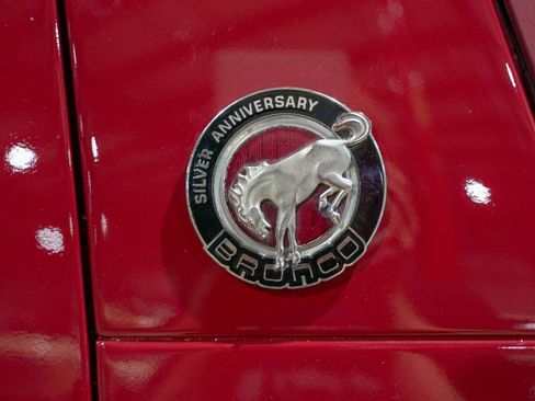 Used 1991 Ford Bronco Silver Anniversary AWD/4WD image 38