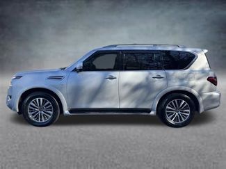 Used 2022 Nissan Armada SL w/ Captain's Chairs Package video 2