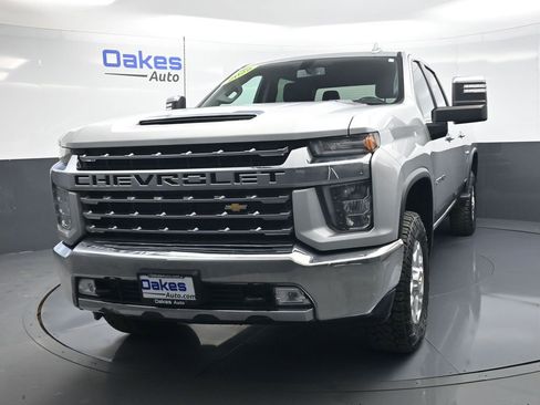 Used 2022 Chevrolet Silverado 2500 LTZ AWD/4WD image 4