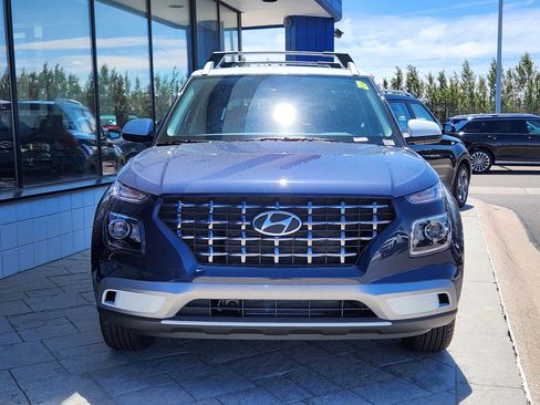 New 2026 Hyundai Venue SEL FWD image 4