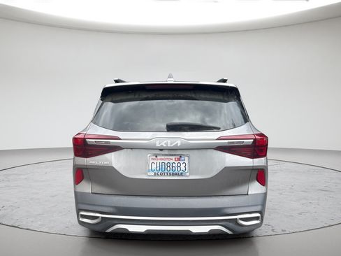 Used 2022 Kia Seltos EX AWD/4WD image 4