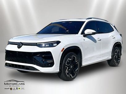 Used 2026 Volkswagen Tiguan SEL R-Line