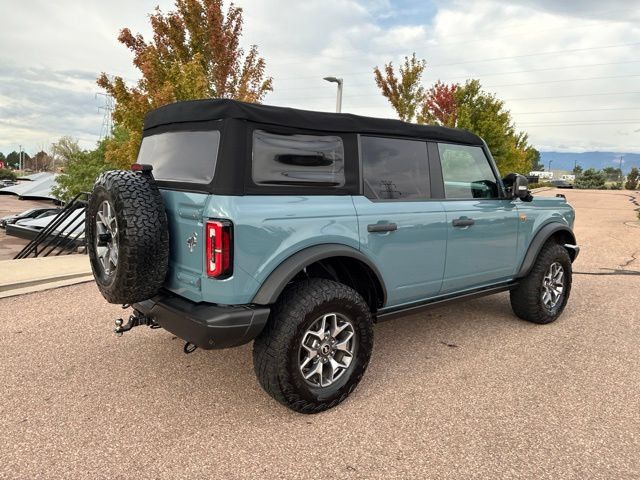 Used 2022 Ford Bronco Badlands AWD/4WD image 7