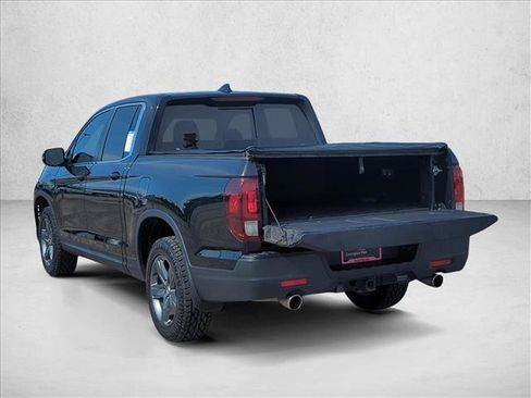 Certified 2023 Honda Ridgeline RTL image 8