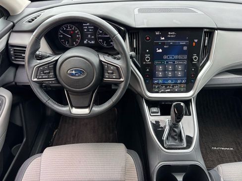 Used 2023 Subaru Outback Premium AWD/4WD image 10