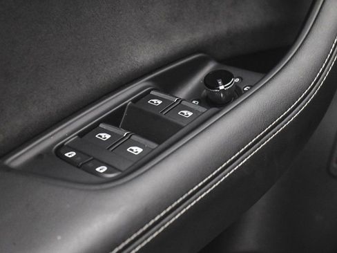 Used 2024 Audi SQ8 Premium Plus AWD/4WD image 10