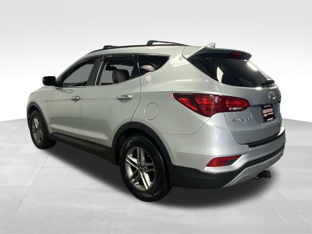 Used 2018 Hyundai Santa Fe Sport w/ 2.4L Value Package 02 AWD/4WD image 8