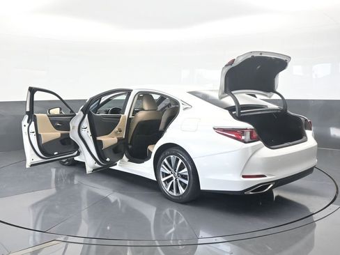 Used 2019 Lexus ES 350 w/ Premium Package image 84