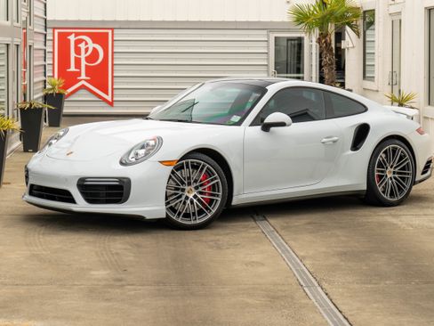 Used 2019 Porsche 911 Turbo AWD/4WD image 2