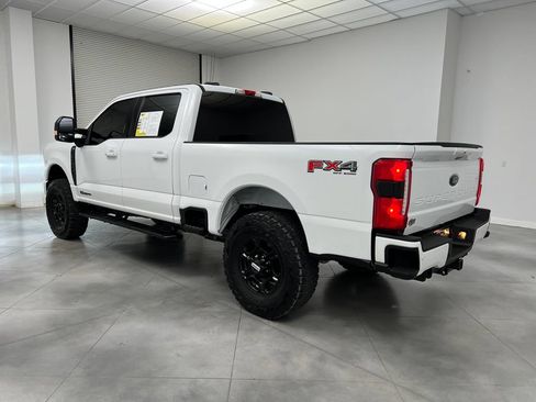 Used 2024 Ford F250 XLT w/ XLT Premium Package AWD/4WD image 6