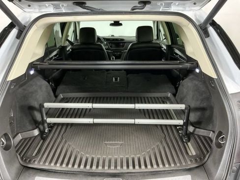 Used 2019 Cadillac XT5 Premium Luxury w/ LPO, Black Ice Package AWD/4WD image 29