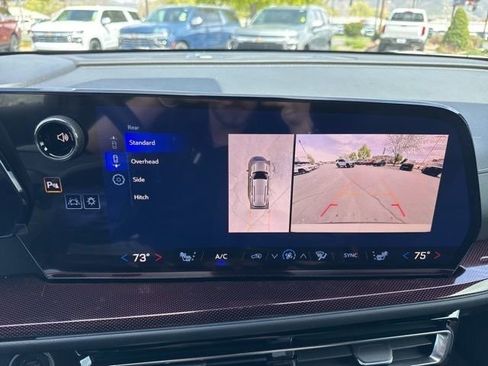 New 2026 Chevrolet Traverse Z71 w/ Driver Confidence Package AWD/4WD image 29
