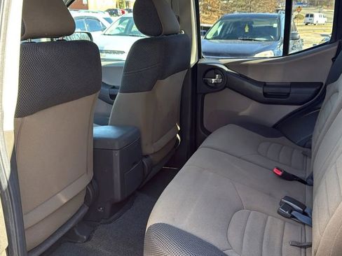 Used 2008 Nissan Xterra S image 12