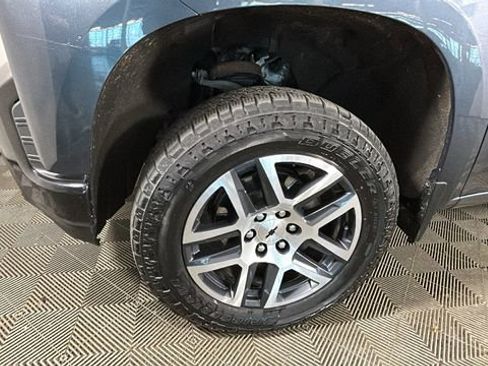 Used 2020 Chevrolet Silverado 1500 LT Trail Boss AWD/4WD image 10