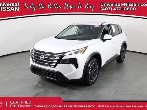 Certified 2025 Nissan Rogue SV image 1