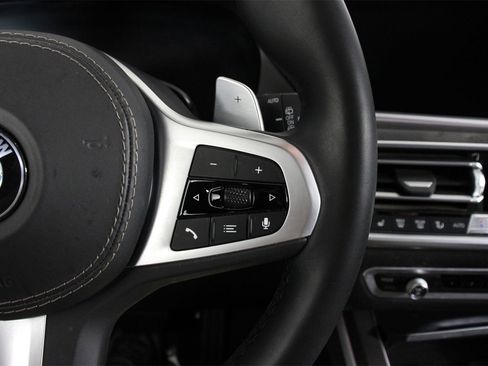 Used 2019 BMW X7 xDrive40i w/ Premium Package image 11