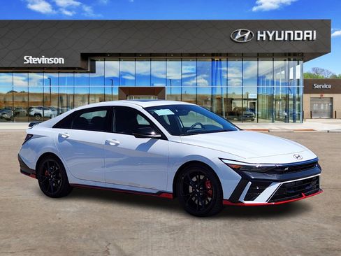 New 2025 Hyundai Elantra N image 5