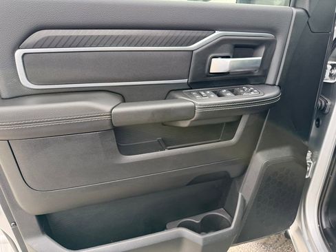 New 2026 RAM 2500 Big Horn AWD/4WD image 11