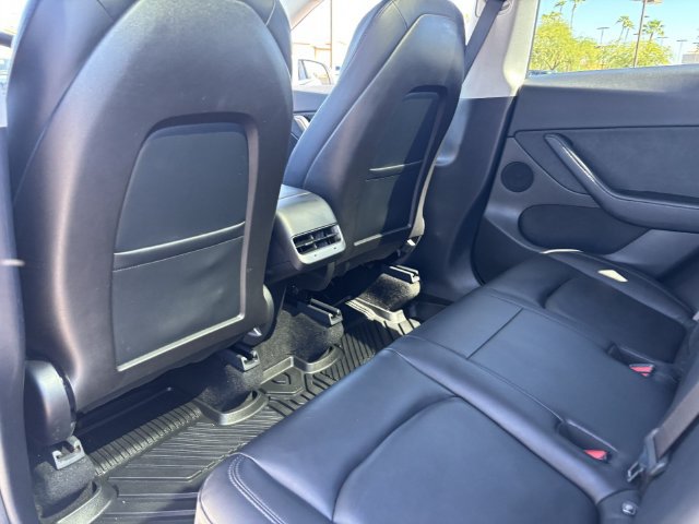 Used 2020 Tesla Model Y Long Range AWD/4WD image 17