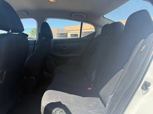 Used 2024 Nissan Sentra S FWD image 9