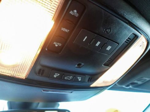 Used 2023 Dodge Durango GT image 26