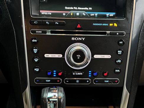 Used 2016 Ford Explorer Limited w/ Equipment Group 303A image 23