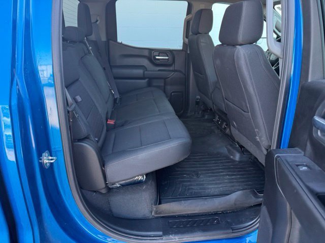 Used 2023 Chevrolet Silverado 1500 Custom AWD/4WD image 17