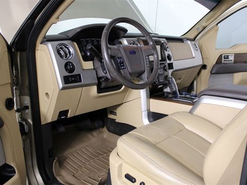 Used 2013 Ford F150 Lariat w/ Mid Equipment Group image 22