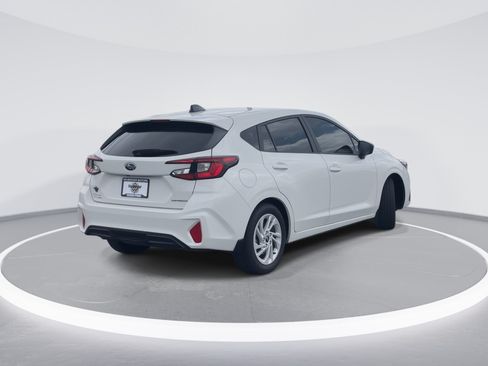 Used 2025 Subaru Impreza 2.0i AWD/4WD image 5