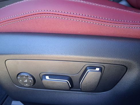 New 2026 BMW 540i xDrive w/ M Sport Package image 13