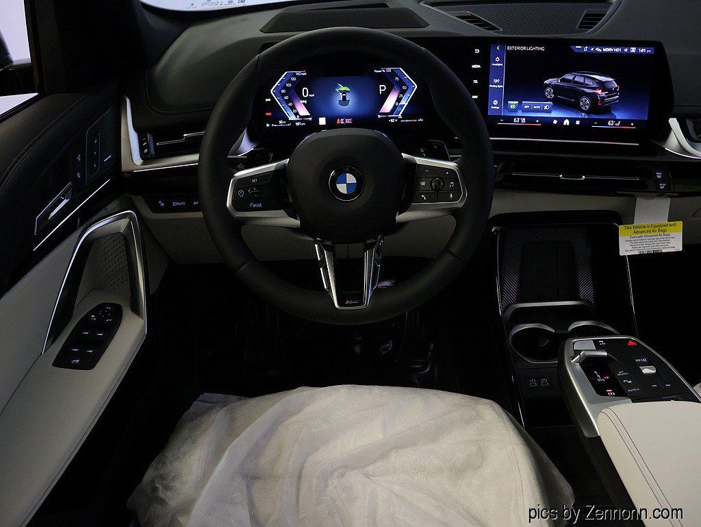 New 2027 BMW X1 xDrive28i AWD/4WD image 15