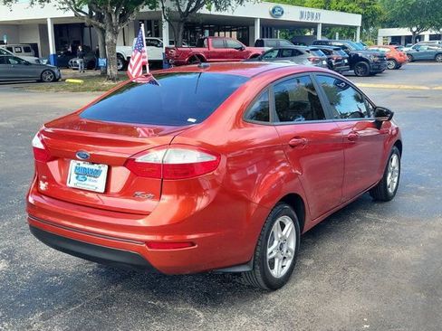 Used 2019 Ford Fiesta SE FWD image 4