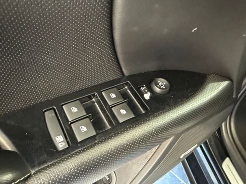 Used 2019 Cadillac XTS Luxury FWD image 18