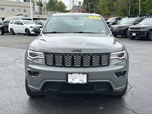 Certified 2022 Jeep Grand Cherokee Laredo X AWD/4WD image 13