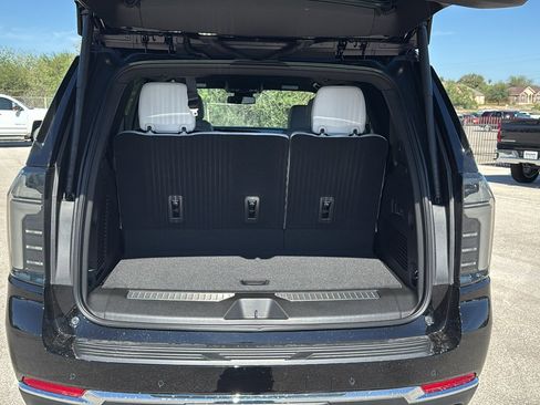New 2025 Chevrolet Tahoe Premier image 25